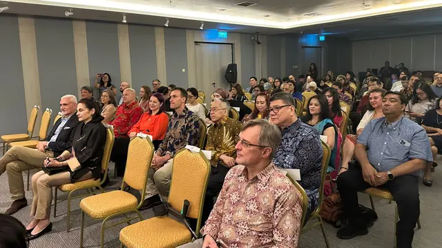 Kedutaan Besar India dan Rumania resmi meluncurkan Jakarta Diplomatic Film Club (JDFC) di Kedutaan Besar India, Jakarta, Jumat (5/7/2024). (Liputan6/Benedikta Miranti)