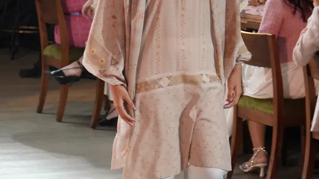 Melihat Koleksi Apik Sepatu Disney Princess Rintisan Brand Lokal