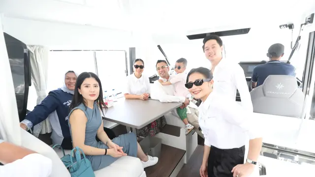 Dukung Pariwisata, Kevin Sanjaya dan Prilly Latuconsina Bareng Buka Bisnis Yacht