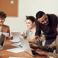Ilustrasi Komunikasi Credit: pexels.com/fauxels