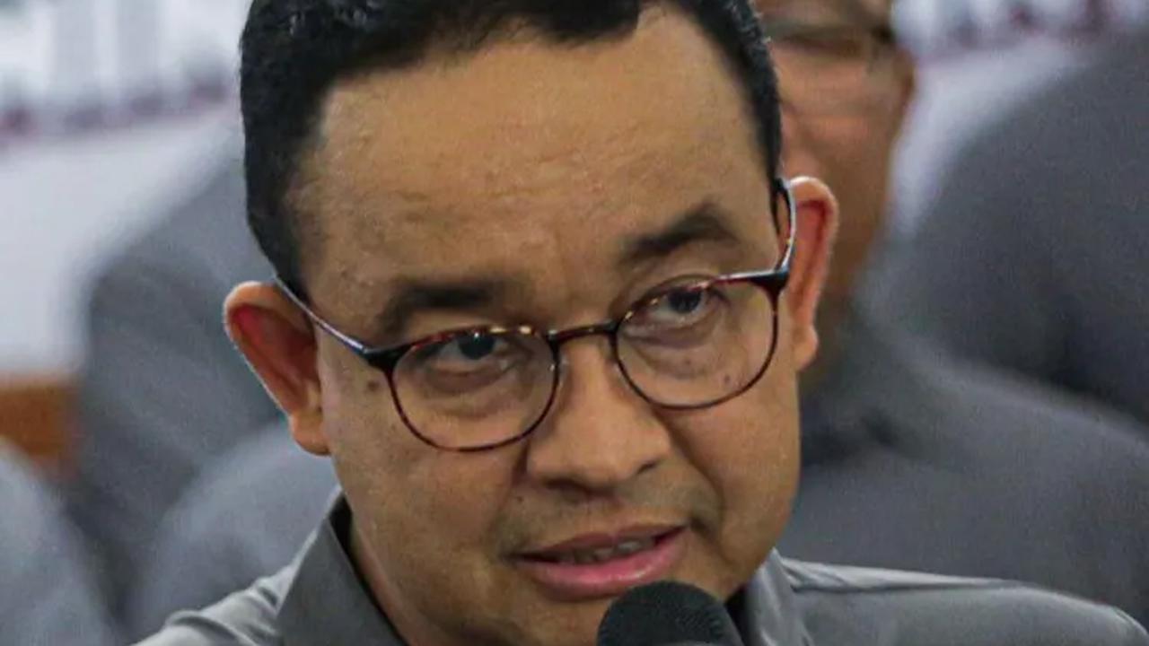 "Insyaallah atas izin Allah Timnas AMIN ini Insya Allah bisa dimenangkan dan perjuangan untuk perubahan di negeri ini," kata Anies di Jalan Diponegoro 10, Selasa, (14/11/2023). <br>