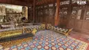 Rumah dinas ini juga memiliki panggung gamelan yang sangat besar dan memuat banyak alat musik di dalamnya. (Youtube RIOMOTRET)