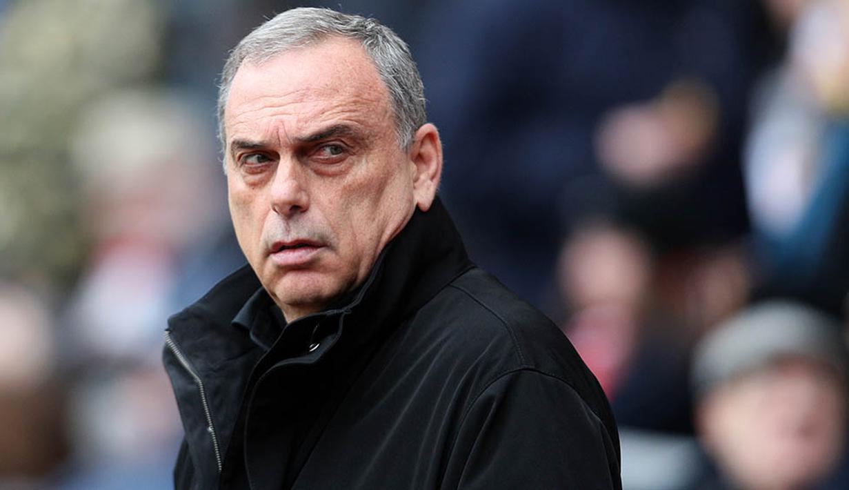 3. Avram Grant (2007-2008), 66.7% - Pelatih asal Israel ini mendapatkan tim yang bagus peninggalan dari Jose Mourinho. Namun sayangnya Avram kurang memukau dan gagal lepas dari bayang-bayang Mourinho. (AFP/Andrew Yates)