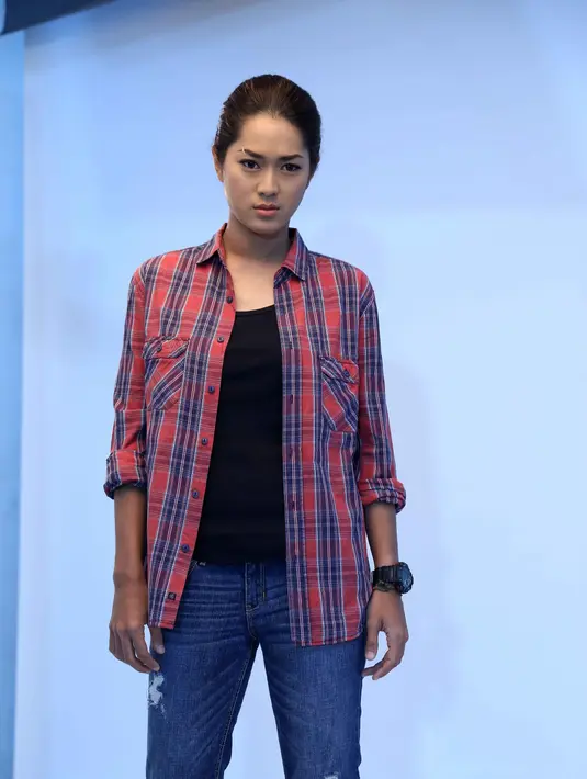 Di film sebelumnya yang berjudul "3", tubuh Prisia bahkan sempat babak belur. Dalam film terbarunya, "Pesantren Impian", ia lagi-lagi harus berkorban. (Nurwahyunan/Bintang.com)