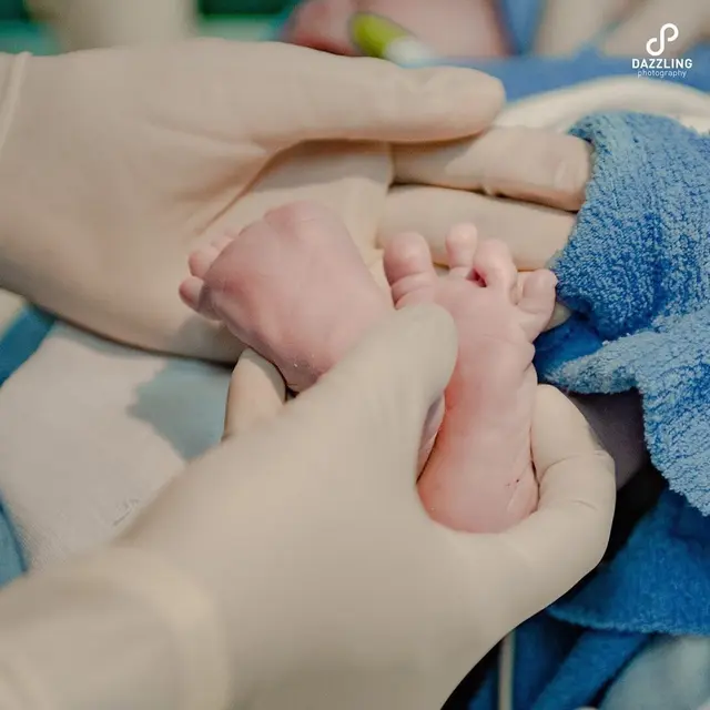 Anak kedua Tantri Kotak (https://www.instagram.com/p/B8zwsT7nqYv/)