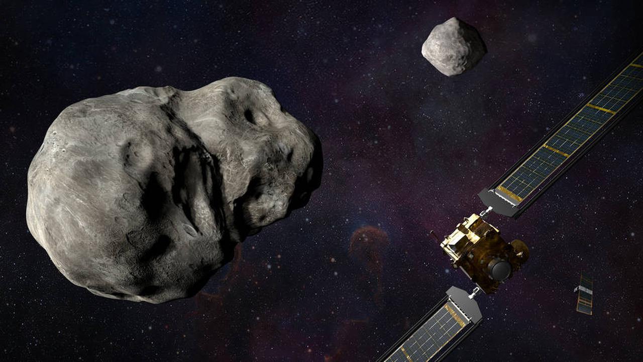 Ilustrasi pesawat ruang angkasa DART NASA dan LICIACube Badan Antariksa Italia (ASI) sebelum menabrak asteroid Didymos. (NASA / Johns Hopkins APL / Steve Gribben)