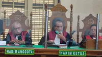 Hakim Pengadilan Negeri (PN) Medan menjatuhi hukuman 13 tahun penjara kepada Karto Manalu, sopir angkutan kota (angkot) penabrak kereta api di Jalan Sekip, Kota Medan, Sumatera Utara (Sumut), yang menewaskan 4 orang (Istimewa)