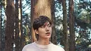 Lantaran memiliki banyak penggemar dan sudah sangat terkenal, tak heran jika Lee Min Ho diundang di berbagai belahan dunia untuk mengisi sebuah acara. Seperti baru-baru ini ia diundan ke Hongkong untuk promosi sebuah produk. (Instagram/actorleeminho)