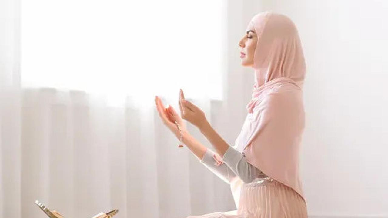 120 Kata Mutiara Cinta Islami yang Menyentuh Hati
