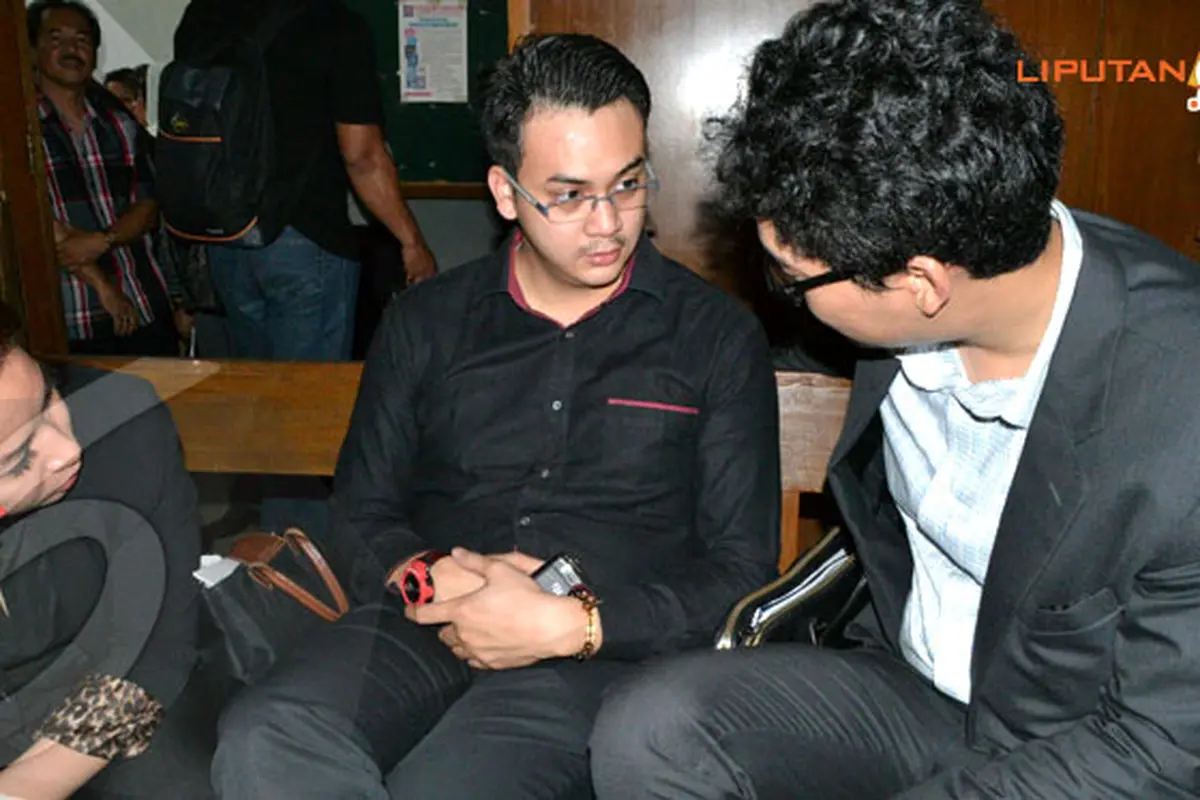 dimas-andrean-130528c.jpg