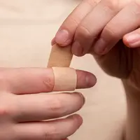 Ilustrasi perban luka/Copyright unsplash/Diana Polekhina