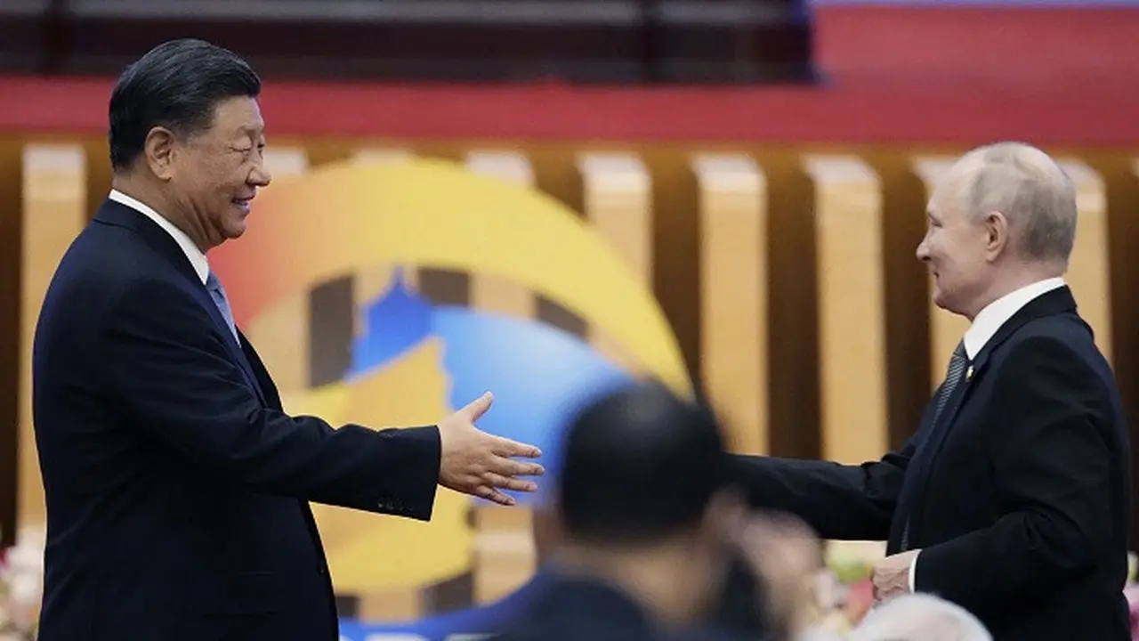 Xi Jinping dan Vladimir Putin