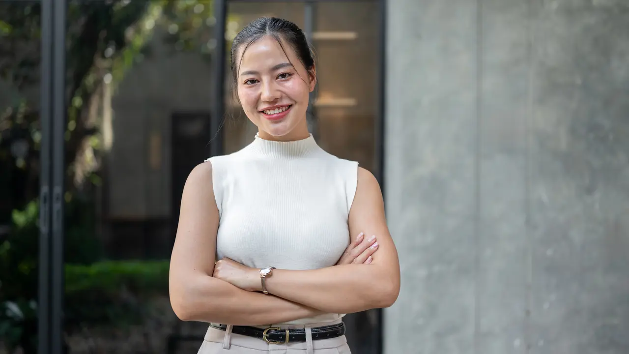 wanita juli dengan gaya hidup awet muda