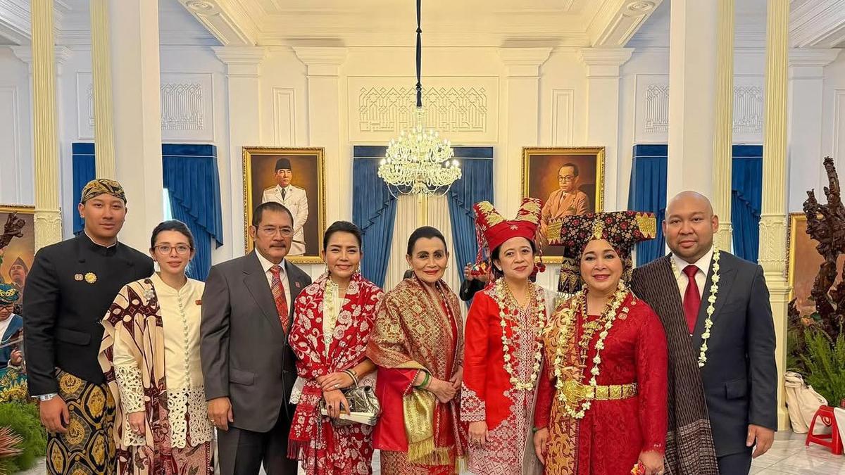 Potret Sederet Keluarga Cendana dari Tutut, Anak Tommy Soeharto hingga Mayasari di Upacara Kemerdekaan Indonesia ke-80 Dibalut Baju Adat