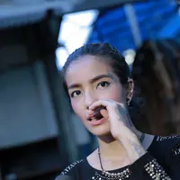 Persoalan rumah tangga Sheila Marcia mulai terkuak setelah suaminya Kiki Mirano muncul. Ia mengaku masih sayang pada Sheila dan anak-anaknya. (Adrian Putra/Bintang.com)