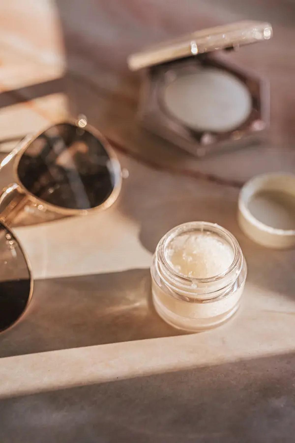 Penyebab Wajah Terasa Panas Setelah Pakai Skincare, Berikut Cara Mengatasinya