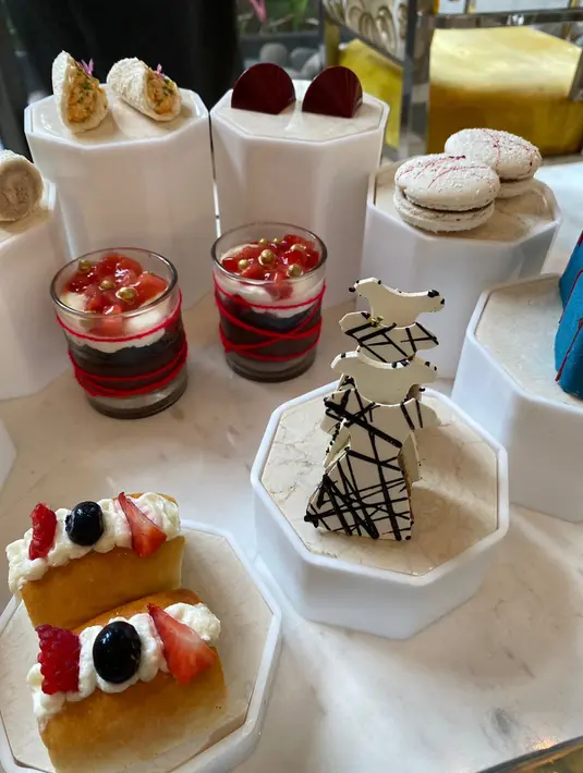 Dari mulai Horensou No- Goma-ae, Fruit Sando, Tamago Sanwich, Chicken Spicy Mayo, hingga Nori Maguro Sando kita dapat merasakan umami khas Jepang dengan perpaduan yang menarik. Hal ini merepresentasikan negara asal Shiota itu sendiri / Foto: Adinda Tri Wardhani - Fimela.com