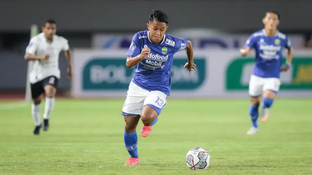 Foto: Febri Hariyadi dan Sederet Pemain Lokal Persib Bandung yang Mampu Tampil Impresif di Seri 2 BRI Liga 1 2021 / 2022
