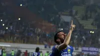 Vladimir Vujovic, Persib Bandung. (Bola.com/Nicklas Hanoatubun)