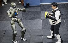 Robot Pun Sekarang Bisa Kungfu, Mampu Lakukan Tendangan Berputar