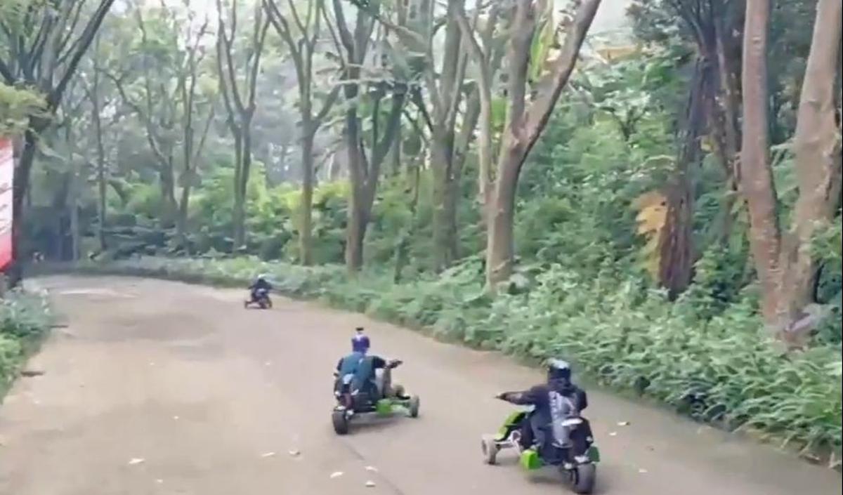 Gunakan Konsep Gravitasi