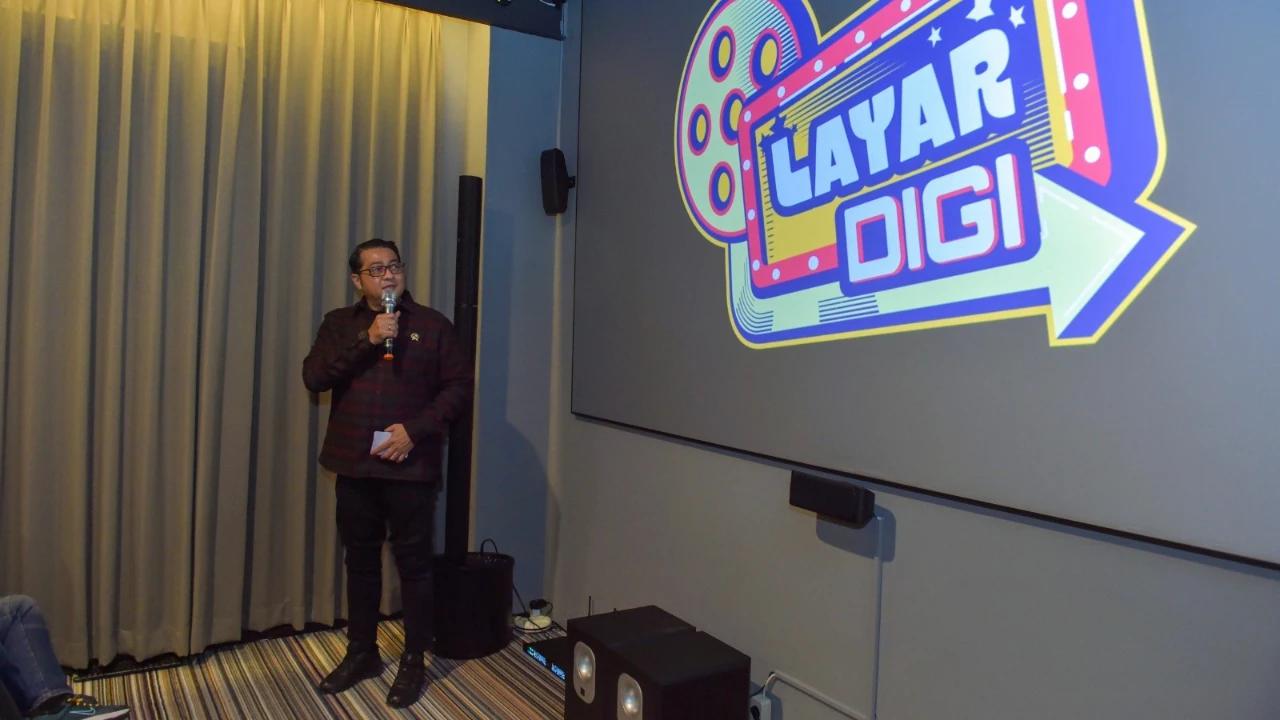 Menteri Ekraf Apresiasi Kolaborasi Layar Digi dengan Minimarket, Hadirkan Micro Cinema Pertama di Indonesia