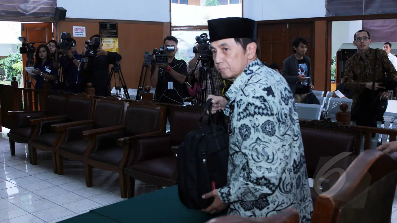 Sidang Praperadilan Mantan Dirjen Pajak Hadi Poernomo Ditunda