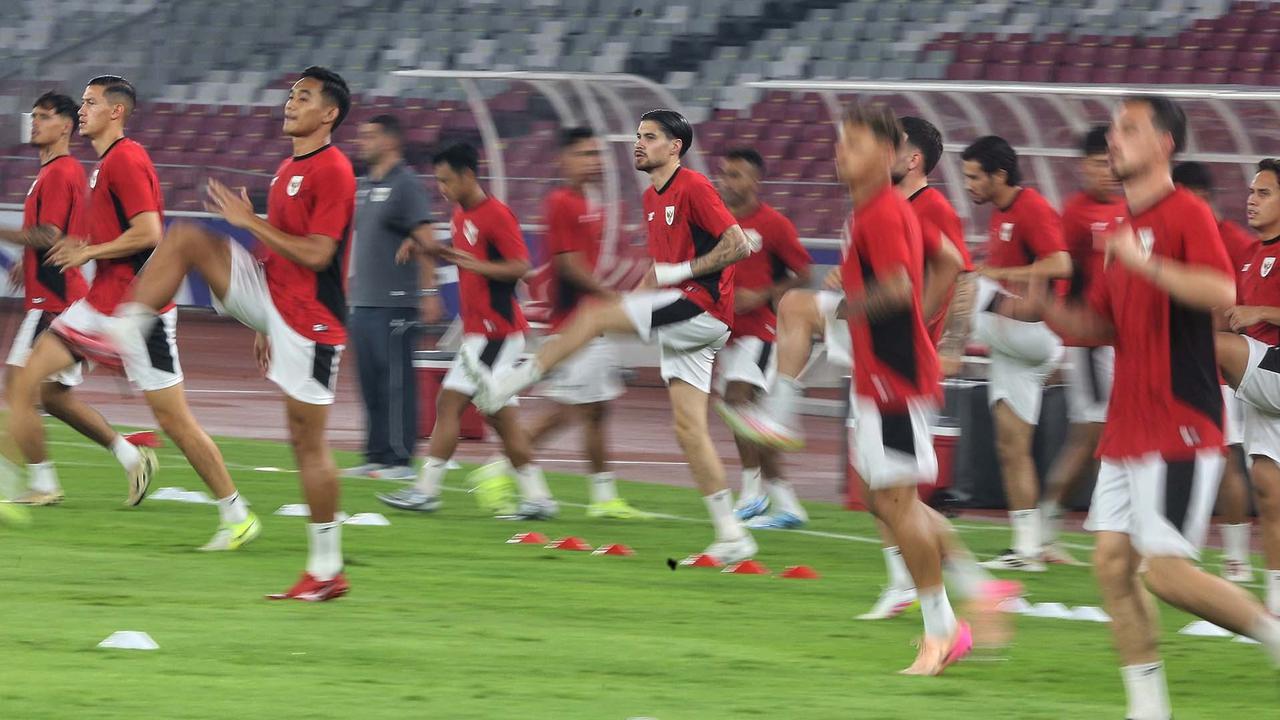 FOTO: Latihan Terakhir Timnas Indonesia Jelang Laga Melawan China