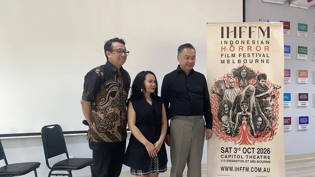 Intan Kieflie, Dino Patti Djalal, dan Sulistyawan Wibisono dalam konferensi pers dan peluncuran Indonesian Horror Film Festival Melbourne 2026 (IHFFM 2026) di Jakarta, Kamis (17/9/2026). (Liputan6.com/Nola Vemiliana)