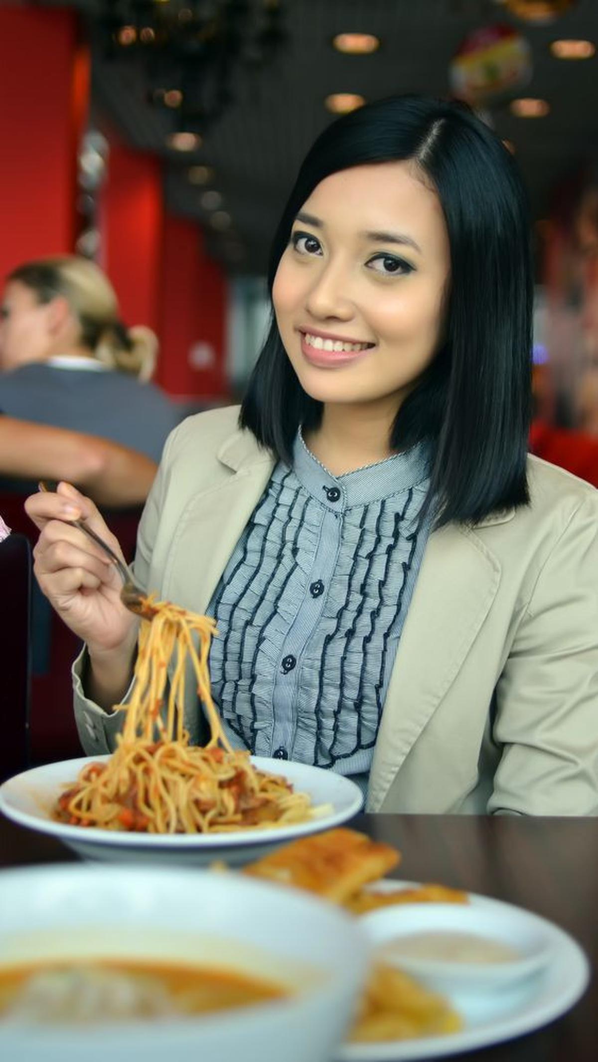 Makan Secara Perlahan