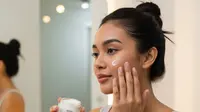6 Cara Memperbaiki Skin Barrier yang Rusak Sejak Dini, Jangan Salah Skincare