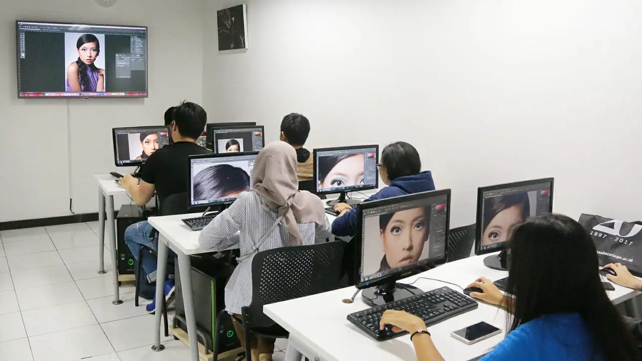 Lasalle College Indonesia