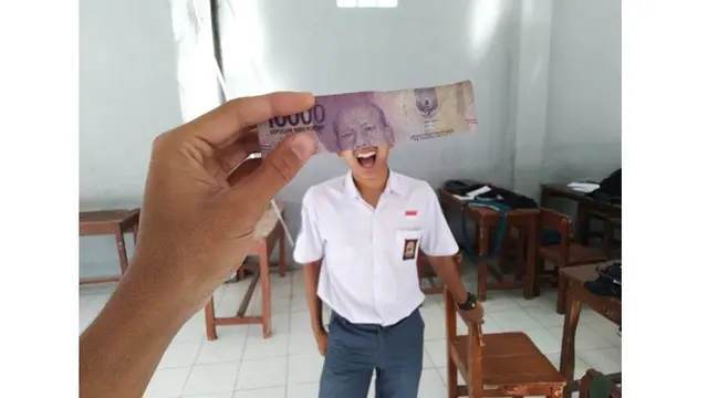 6 Potret Kocak Gabungan Wajah Orang dan Uang Kertas Ini Bikin Tepuk Jidat