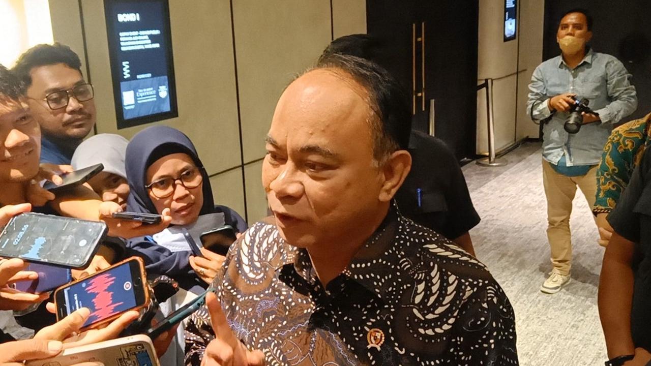 Budi Arie Salah Tingkah Disebut Calon Menteri Koperasi dan UKM Kabinet Prabowo