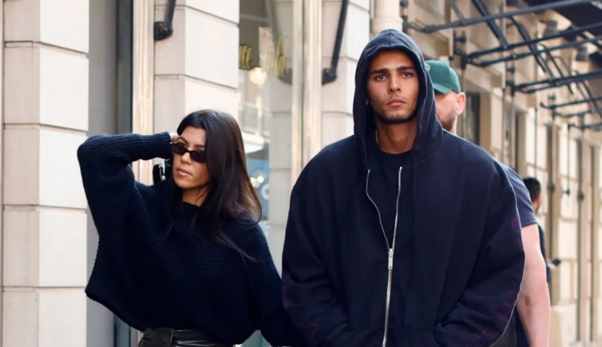 Kemudian Younes Bendjima sendiri pun tahu apa yang dilakukkannya pada Kourtney Kardashian saat cemburu malah membuat segalanya semakin rumit. (wmagazine)