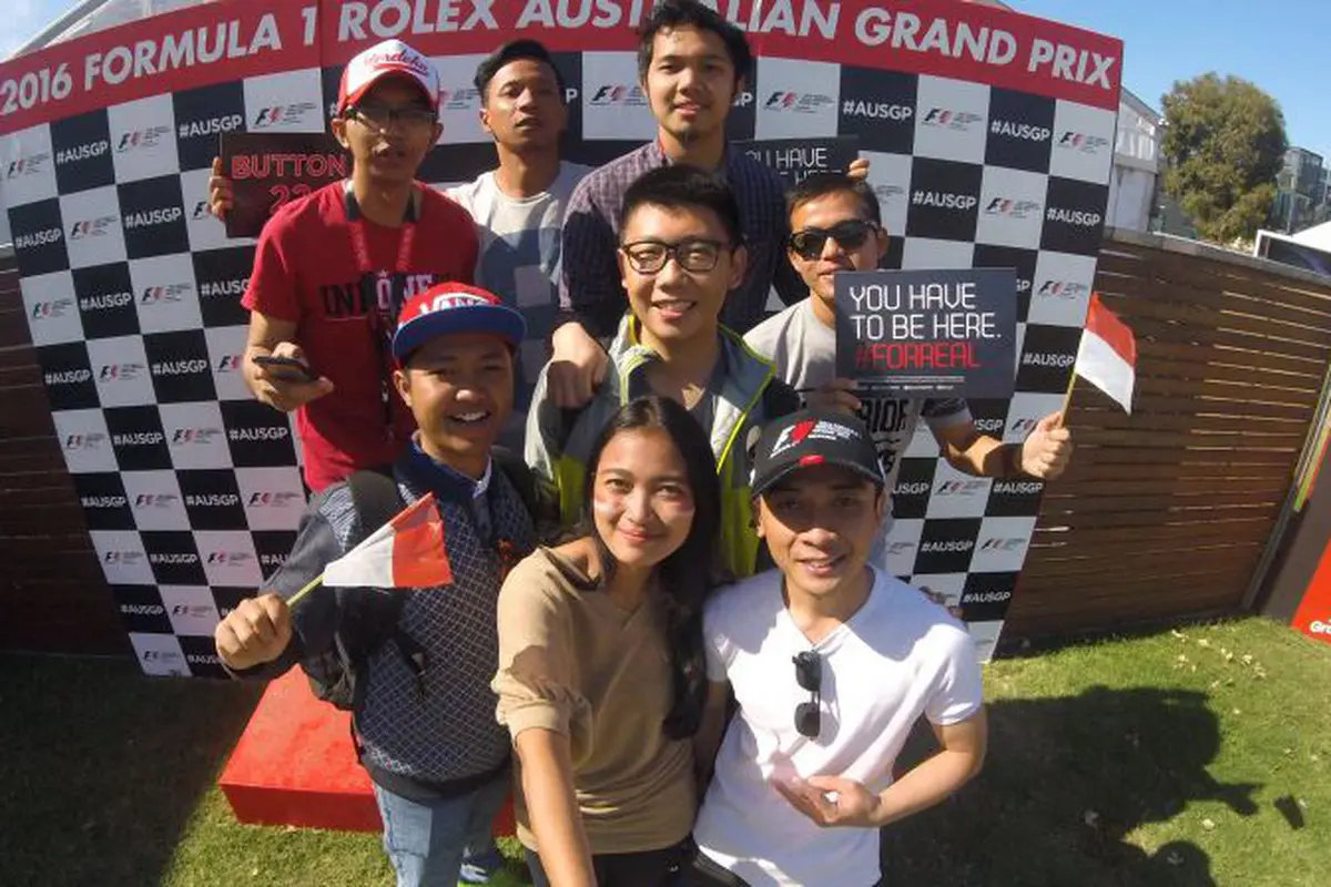 Fans Rio Haryanto