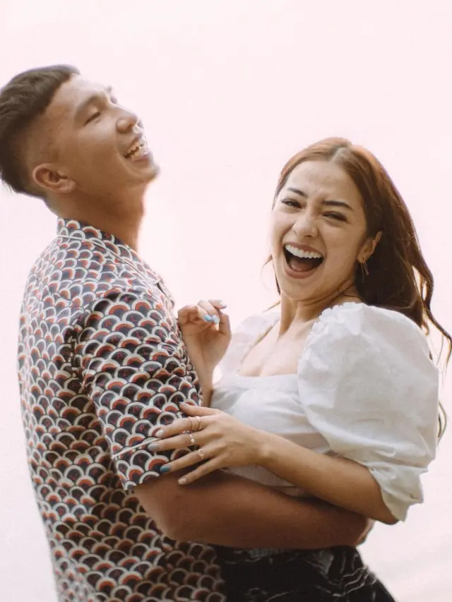 Nikita Willy dan Indra Priawan