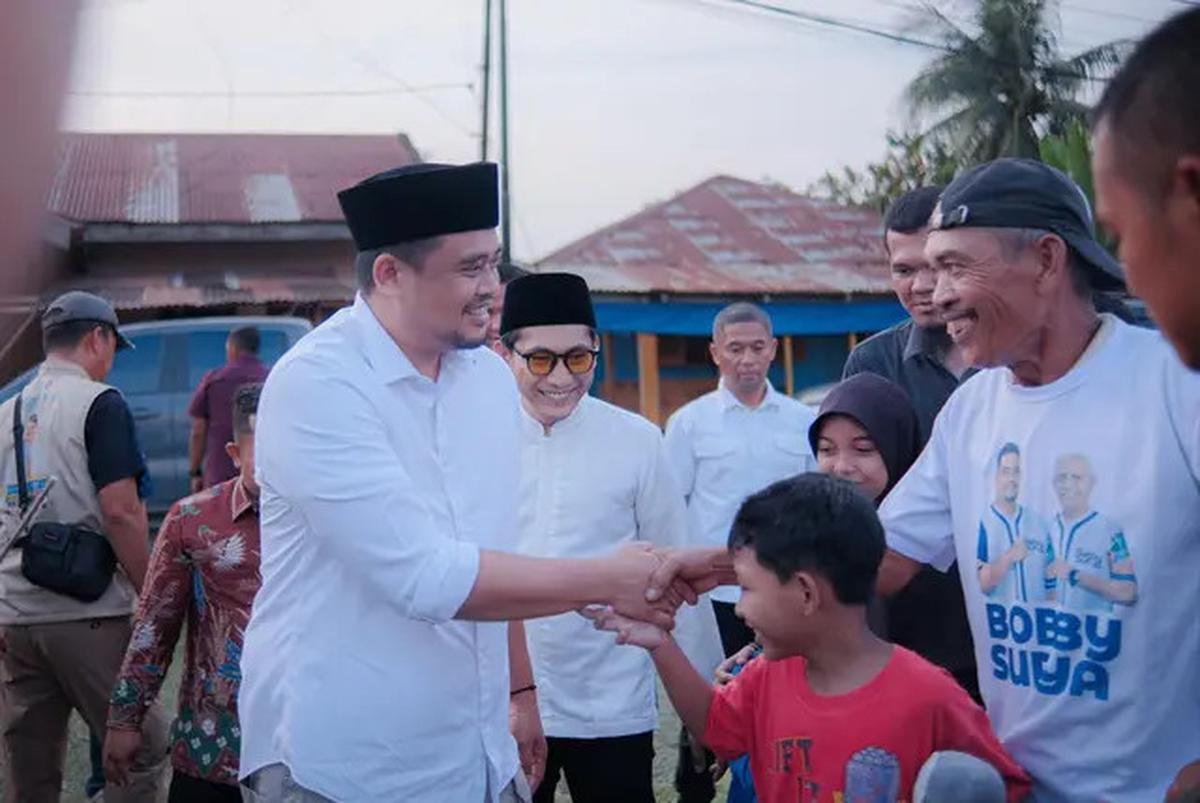 Teriakan 'Gubernur Sumut' Menggema Saat Bobby Nasution Sapa Warga Binjai