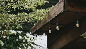 10 Cara Mengecek Instalasi Listrik Luar Rumah sebelum Musim Hujan agar Aman dan Tenang