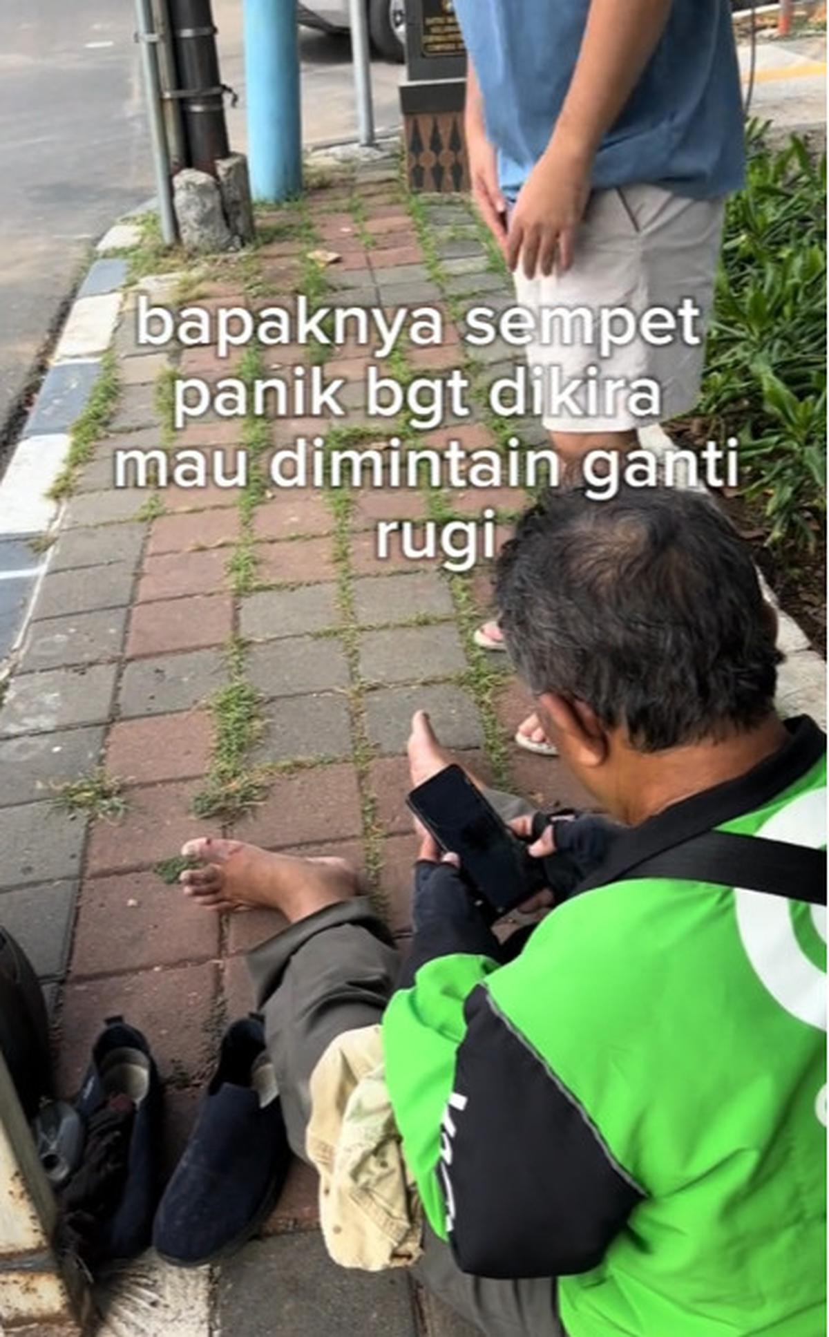 Momen Driver Ojol Panik Usai Tabrak Mobil hingga Penyok, Respons Pemilik Mobil Ini Banjir Pujian
