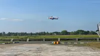 Detik-Detik Helikopter Bawa 8 Penumpang Jatuh dan Meledak di Hutan Kalimantan