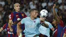 Berkat hasil ini, Barcelona pun kokoh bertengger di puncak klasemen Grup H dengan poin 3. (AP Photo/Joan Monfort)