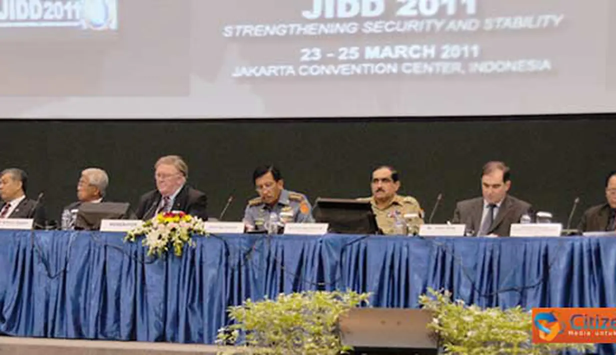 Citizen6, Jakarta: Panglima TNI Laksamana TNI Agus Suhartono S.E., beserta para pembicara yang lain di forum Jakarta International Defence Dialogue (JIDD) di Jakarta Convention Centre, Jumat (25/3). (Pengirim: Badarudin Bakri Badar)