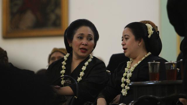 Titiek Soeharto Dan Puan Maharani Akrab Ikuti Kirab Malam 1 Suro News Liputan6 Com