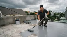 Pelapis Anti Bocor, Solusi Cegah Rembes Sebelum Musim Hujan Tiba. (AI Generated)