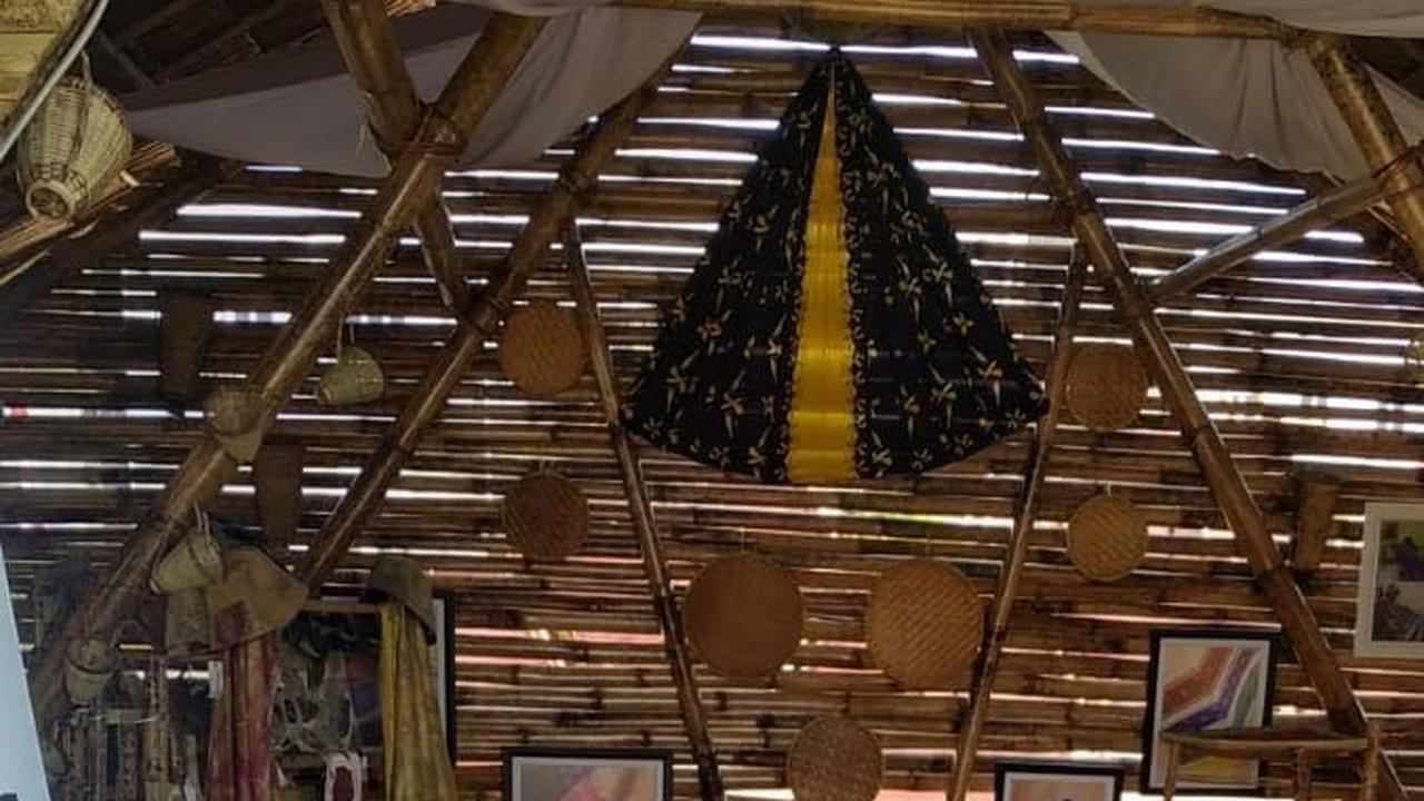 Angkat Kearifan Lokal, Stand UMKM Taliabu Terbuat dari Bambu dan Rumbia