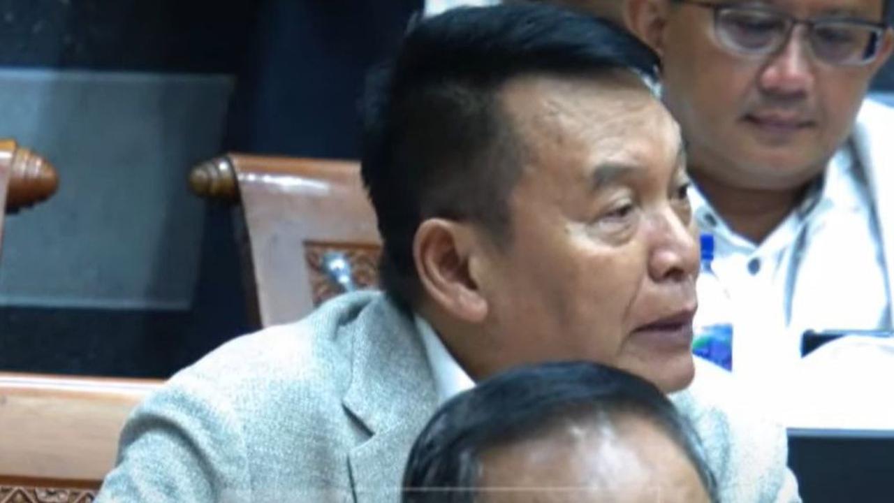 VIDEO: Rapat Panas! DPR Minta Pemerintah Akui Kesalahan "Tanggung Jawab pada Masyarakat!"