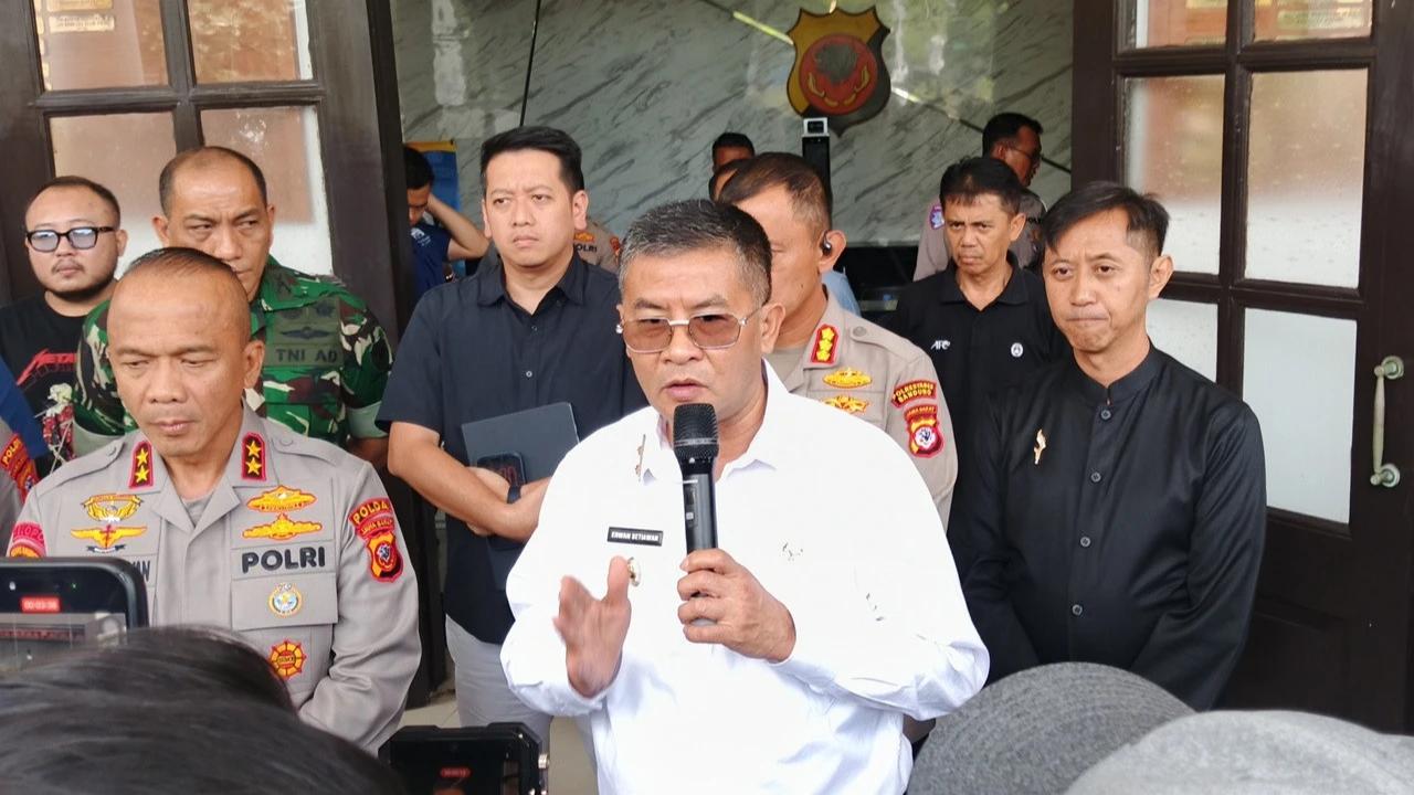Wagub Erwan Imbau Kepala Daerah di Jabar Gelar Nobar Persib vs Persija, Bobotoh Tak Punya Tiket Tak Perlu ke GBLA