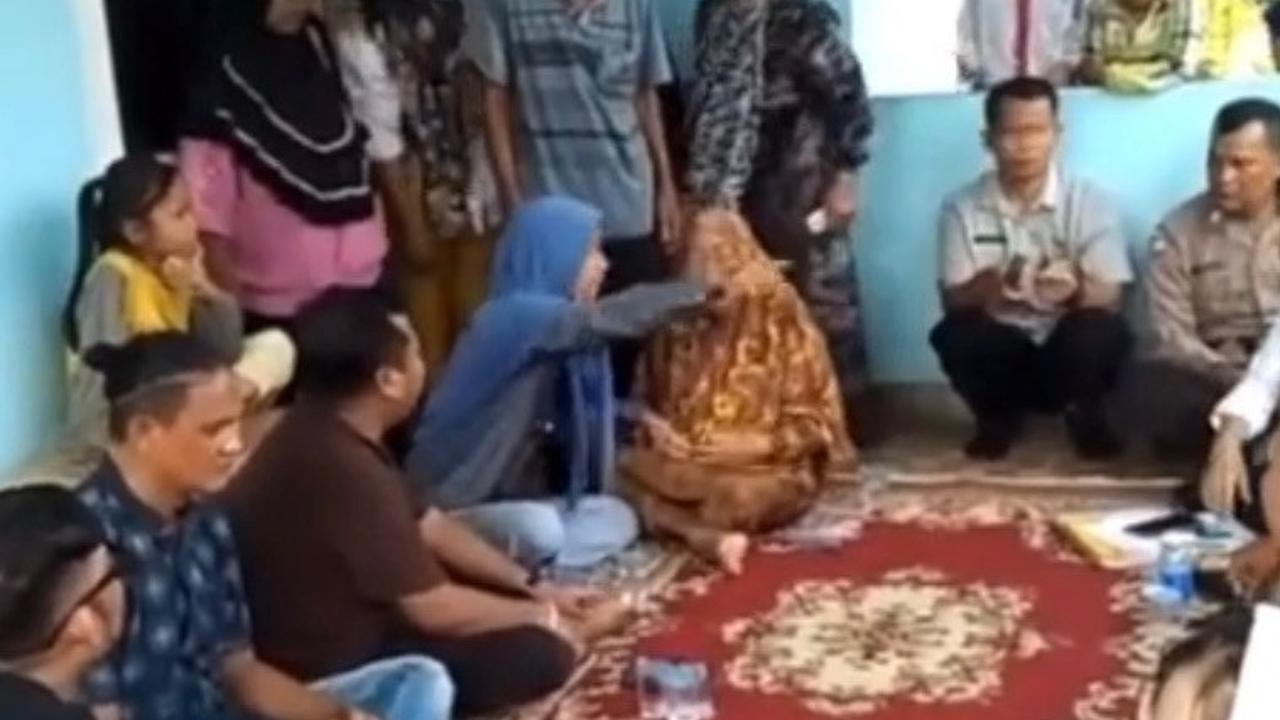 Usir Ibu Sambung dari Rumah