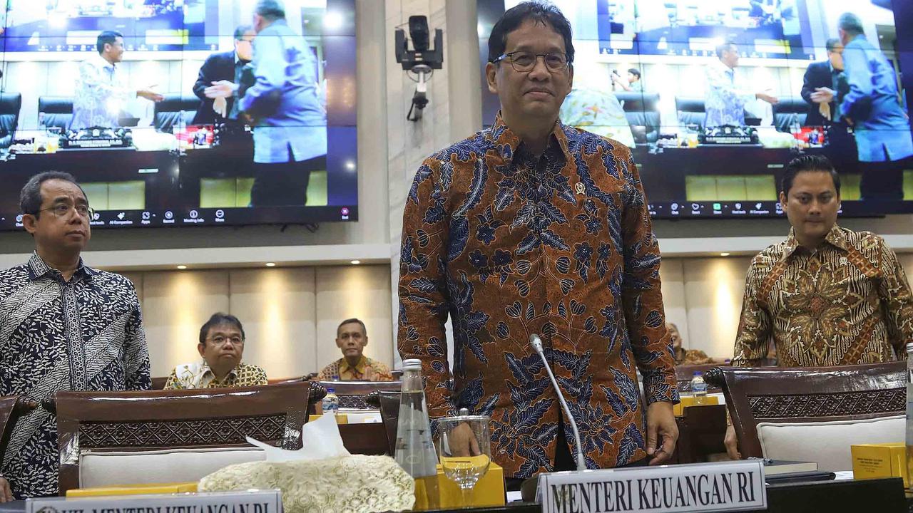 VIDEO: Gebrakan Menteri Purbaya 'Koboi' Gegerkan DPR "Jangan Bilang Saya Sombong..."